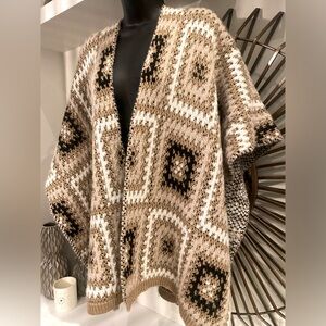 Cocogio made in Italy granny square poncho/wrap/cardigan